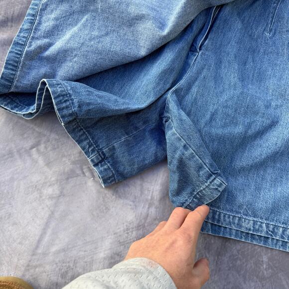 Women's Vintage 80's Orvis Light Blue Jean Denim Shorts Skirt Sz 8P (26 Waist) - Picture 4 of 7
